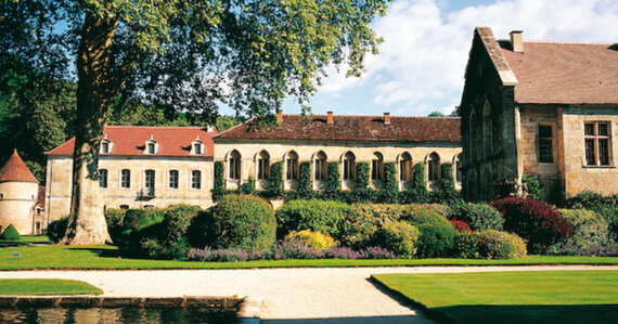 L’ABBAYE CISTERCIENNE  DE FONTENAY