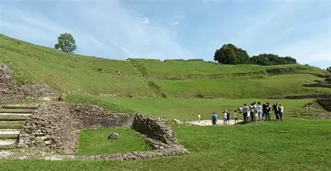 LE DÉPÔT LAPIDAIRE