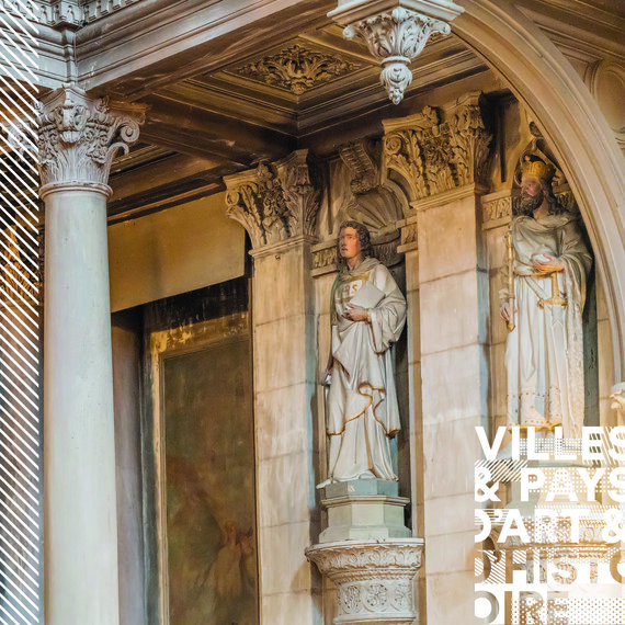 Les statues de l'église St Maimbœuf