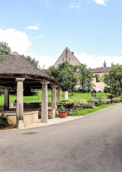 Fontaine-lavoir-abreuvoir