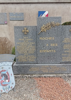 Le monument aux morts de tous les conflits