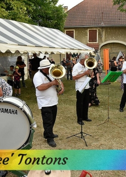 Banda "Les Peace-Tonton"